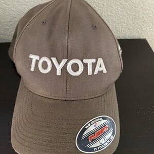 Toyota hat cap TRD Land Cruiser Tacoma 4runner prius Camry